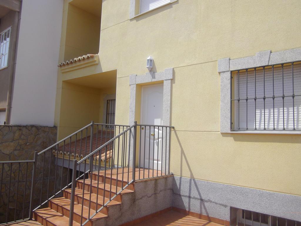 Apartamento Villa Soterrana Trujillo Esterno foto